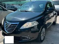 Usata Lancia Ypsilon Silver 69 CV (50 kW) 2012 Nero Utilitaria
