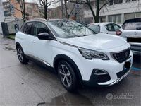 usata Peugeot 3008 diesel 1.6 120CV manuale 6 - 2017