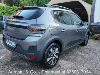 Nuova Dacia Sandero Stepway 122 CV (89 kW) 2026 Grigio Berlina