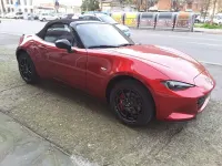 Nuova Mazda MX5 Homura-Line 132 CV (97 kW) 2026 Soul red crystal met Cabrio