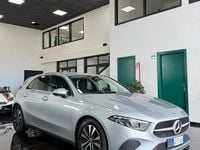 Usata Mercedes A180 Advanced 116 CV (85 kW) 2025 Grigio Berlina