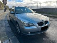 Usata BMW 530 231 CV (169 kW) 2006 Grigio Station wagon