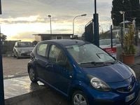 Usata Toyota Aygo 92 CV (67 kW) 2007 Blu Utilitaria