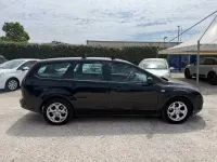 Usata Ford Focus S 90 CV (66 kW) 2006 Nero Station wagon