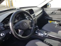 Usata Mercedes E220 170 CV (125 kW) 2009 Nero Berlina