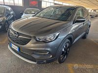 Usata Opel Grandland X Ultimate 131 CV (96 kW) 2018 Grigio SUV