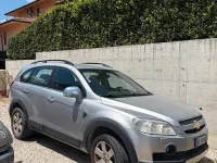 Usata Chevrolet Captiva 150 CV (110 kW) 2007 Grigio SUV