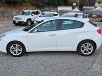 Usata Alfa Romeo Giulietta 120 CV (88 kW) 2017 Bianco Utilitaria