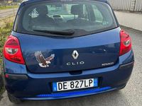 Usata Renault Clio II 2005 Blu Berlina