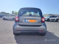Usata Smart ForTwo Coupé 71 CV (52 kW) 2019 Grigio Coupé