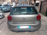 Usata VW Polo Comfortline 75 CV (55 kW) 2018 Grigio Utilitaria