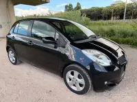 Usata Toyota Yaris 90 CV (66 kW) 2006 Nero Berlina