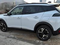Usata Peugeot 2008 Allure 102 CV (75 kW) 2023 Bianco SUV
