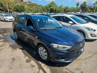 Usata Fiat Tipo Easy 120 CV (88 kW) 2017 Blu Station wagon