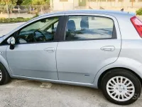 Usata Fiat Grande Punto Dynamic 75 CV (55 kW) 2008 Bluazzurro Utilitaria