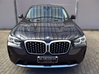 Usata BMW X4 190 CV (139 kW) 2023 Sophisto grey brillant effect SUV