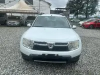 Usata Dacia Duster Lauréate 110 CV (80 kW) 2012 Bianco SUV