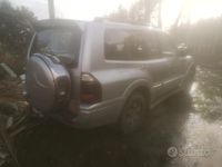Usata Mitsubishi Pajero 160 CV (117 kW) 2002 Grigio SUV