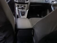 Usata Ford Focus 116 CV (85 kW) 2011 Bianco Berlina