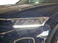 Usata VW T-Roc Life 110 CV (80 kW) 2022 Deep black perlato SUV