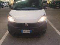 Usata Fiat Doblò S 120 CV (88 kW) 2022 Bianco Monovolume