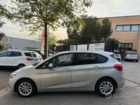 Usata BMW 218 149 CV (109 kW) 2016 Grigio Station wagon