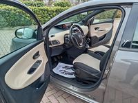 Usata Lancia Ypsilon Gold 85 CV (62 kW) 2014 Marrone Utilitaria
