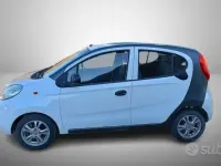 Usata DR Zero 69 CV (50 kW) 2015 Bianco Utilitaria