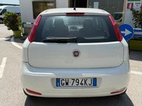 Usata Fiat Grande Punto 65 CV (47 kW) 2017 Bianco Utilitaria