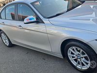 Usata BMW 318 116 CV (85 kW) 2013 Grigio Berlina