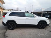 Usata Jeep Cherokee Night Eagle 200 CV (147 kW) 2016 Bianco SUV