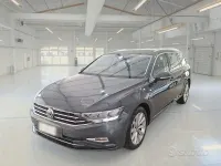 Usata VW Passat 149 CV (109 kW) 2021 Grigio Station wagon