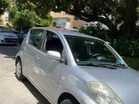 Usata Daihatsu Sirion 91 CV (66 kW) 2008 Grigio Utilitaria