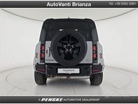 Usata Land Rover Defender SE Dynamic 200 CV (147 kW) 2023 Grigio SUV