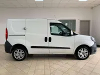 Usata Fiat Doblò 120 CV (88 kW) 2019 Bianco Monovolume