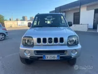 Usata Suzuki Jimny 82 CV (60 kW) 2003 Grigio SUV