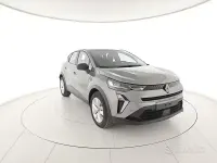Nuova Renault Captur Evolution 101 CV (74 kW) 2026 Grigio SUV