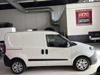 Usata Fiat Doblò Lounge 105 CV (77 kW) 2022 Bianco gelato Monovolume