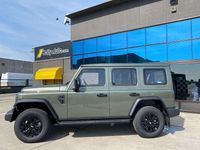 Nuova EMC 212 218 CV (160 kW) 2025 Nero SUV