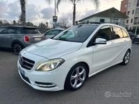 Usata Mercedes B180 Premium 110 CV (80 kW) 2013 Bianco Monovolume