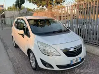 Usata Opel Meriva Cosmo 95 CV (69 kW) 2012 Bianco Monovolume