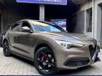 Usata Alfa Romeo Stelvio Executive 280 CV (205 kW) 2019 Sabbia SUV