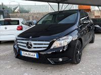 Usata Mercedes B180 Executive 109 CV (80 kW) 2012 Nero Utilitaria