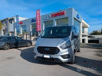 Begagnad Ford Tourneo Trend 131 HK (96 kW) 2019 Grå Minibuss