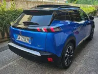 Usata Peugeot 2008 GTi 56 kW (77 CV) 2020 Bluazzurro SUV