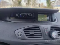 Usata Renault Scénic XMOD 110 CV (80 kW) 2015 Monovolume