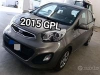Usata Kia Picanto 67 CV (49 kW) 2015 Grigio Utilitaria