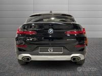 Begagnad BMW X4 Comfort Edition 190 HK (139 kW) 2023 Svart SUV