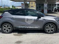 Usata Renault Captur Techno 94 CV (69 kW) 2023 Grigio SUV