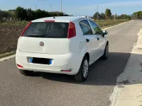 Usata Fiat Punto Street 95 CV (69 kW) 2018 Bianco Utilitaria